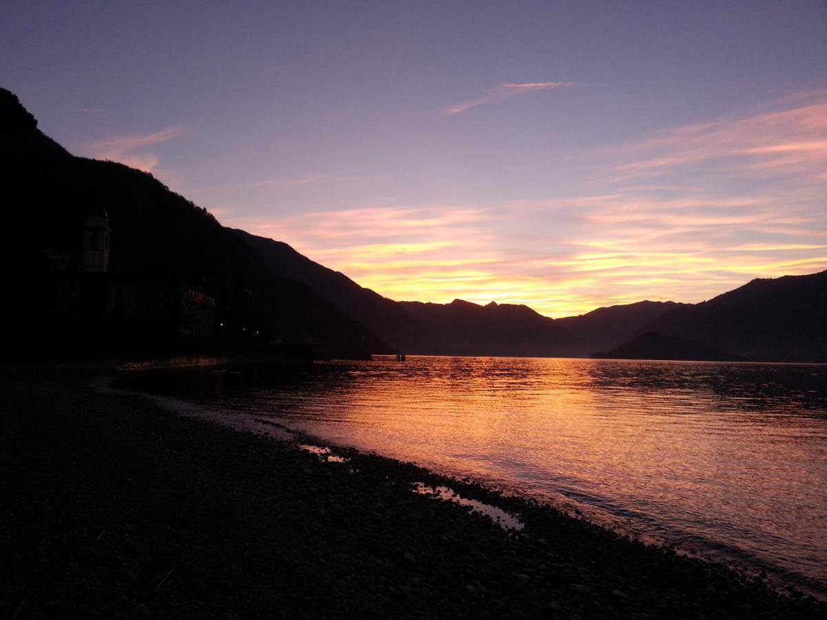 Mella Bellagio Al Porto - Appartamento Con Terrazze A Pochi Passi Dal Lago Pokoj fotografie